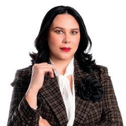 Mayra Hernández